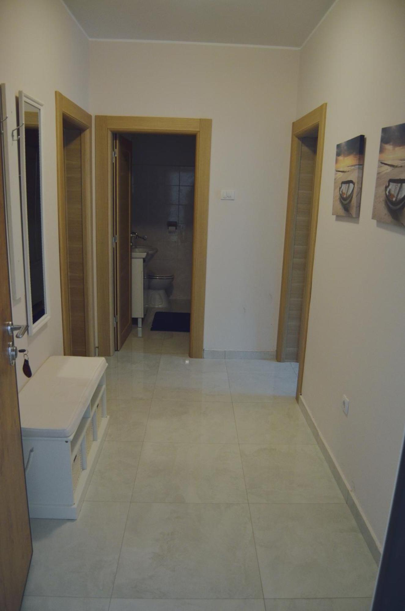 Apartments Korolija 希贝尼克 外观 照片